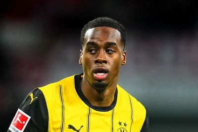 Arsenal nhận được tín hiệu chuyển nhượng rõ ràng từ Dortmund khi giám đốc câu lạc bộ thừa nhận thỏa thuận có thể xảy ra