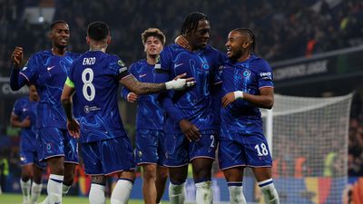 Chelsea ghi tám bàn trong chiến thắng áp đảo trước Noah của Armenia