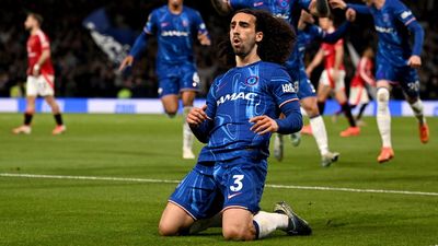 Cú đánh của Cucurella đưa Chelsea lên vị trí thứ tư với chiến thắng trước Man Utd