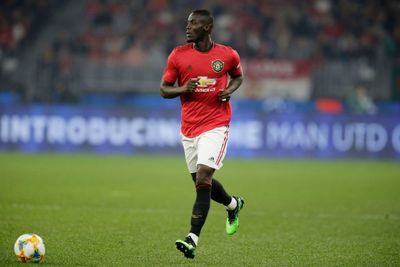 Eric Bailly rời Manchester United: Fulham thể hiện sự quan tâm khi sự nghiệp của cầu thủ trị giá 30 triệu bảng kết thúc sau chuyến du đấu bị hắt hủi
