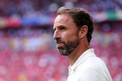 Gareth Southgate đáp lại 'sự chế nhạo cá nhân' từ các nhà phê bình nước Anh