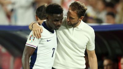 Gareth Southgate tiết lộ điều khiến Bukayo Saka nổi bật hơn các đồng đội ở đội tuyển Anh