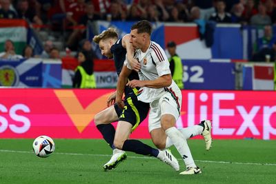 Bàn thắng ở phút thứ 100 của Hungary khiến Scotland bị loại khỏi Euro 2024