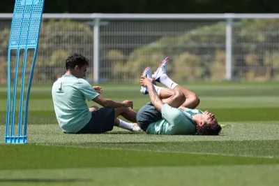 Bên trong quá trình chuẩn bị cho trận chung kết Europa League căng thẳng của Tottenham: Huấn luyện, chấn thương và tâm lý