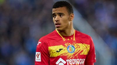 Trận đấu La Liga bị đình chỉ khi Mason Greenwood Chants tràn ngập sân vận động