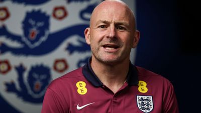 Lee Carsley cam kết thay đổi đội tuyển Anh và thực hiện những thay đổi sau sự ra đi của Gareth Southgate