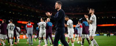 Alonso của Leverkusen bày tỏ niềm tự hào dù thua cuộc "đau đớn"