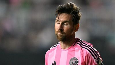 Lionel Messi chỉ trích trọng tài MLS khi Inter Miami vật lộn cả trong và ngoài sân cỏ