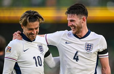 Huyền thoại Liverpool chỉ trích Declan Rice và Jack Grealish: 'Không đúng ở nhiều cấp độ'