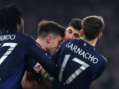 Manuel Ugarte có thể bị cấm thi đấu vì cú húc đầu của Kai Havertz trong trận ẩu đả giữa Arsenal và Man Utd