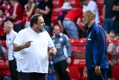 Chủ sở hữu và quản lý của Nottingham Forest: Giải thích về cuộc đụng độ bên lề sân sau trận hòa với Leicester