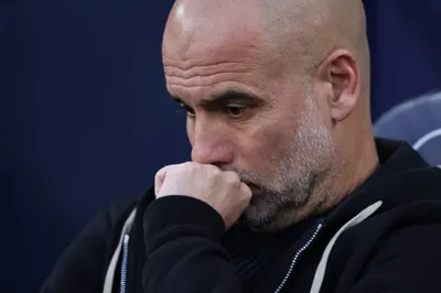 Mùa giải đầy thách thức nhất của Pep Guardiola: Bài học về khả năng lãnh đạo và sức bền