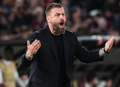 Roma sa thải De Rossi chỉ sau bốn trận đấu của mùa giải