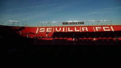 Sự bất ổn của người hâm mộ Sevilla FC: Bạo lực, đạo đức và khủng hoảng câu lạc bộ sau thất bại gây sốc
