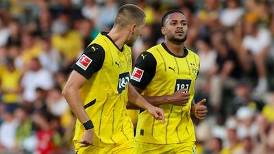 Virus làm suy yếu hàng phòng ngự chủ chốt của Dortmund trước trận đụng độ Leverkusen