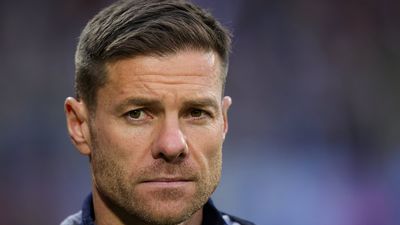 Xabi Alonso ấn định ngày rời Bayer Leverkusen, trao cho Man City cơ hội trong mơ