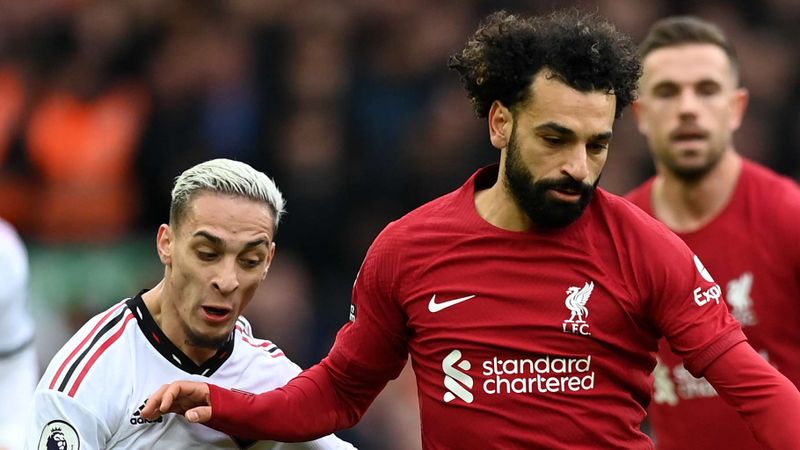 Jurgen Klopp 'thảo luận' việc thay thế Mohamed Salah tại Liverpool bằng Antony