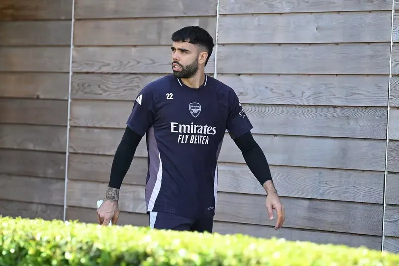 Real Madrid nhắm đến thủ môn Ngoại hạng Anh để thay thế Courtois lâu dài